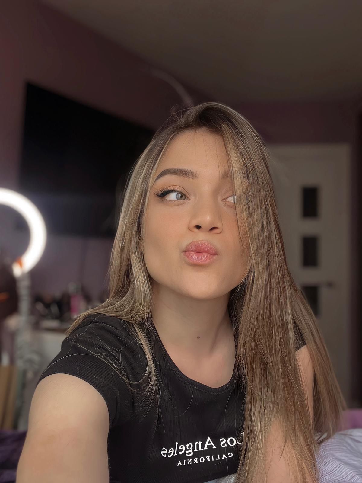 Laura Robledo 💓 - Links